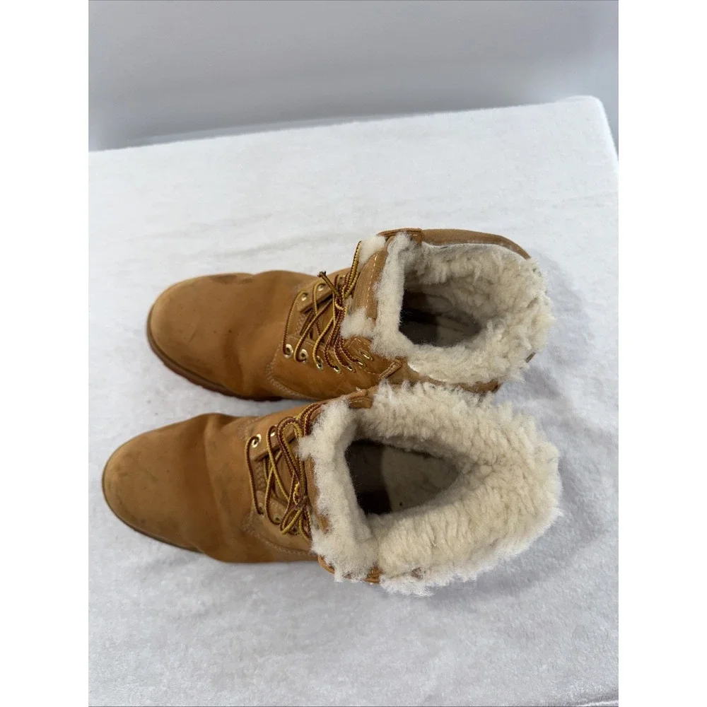 Timberland 6-Inch Premium Waterproof Fleece Boots EU 44UK 9 US 10M Sherpa Lining